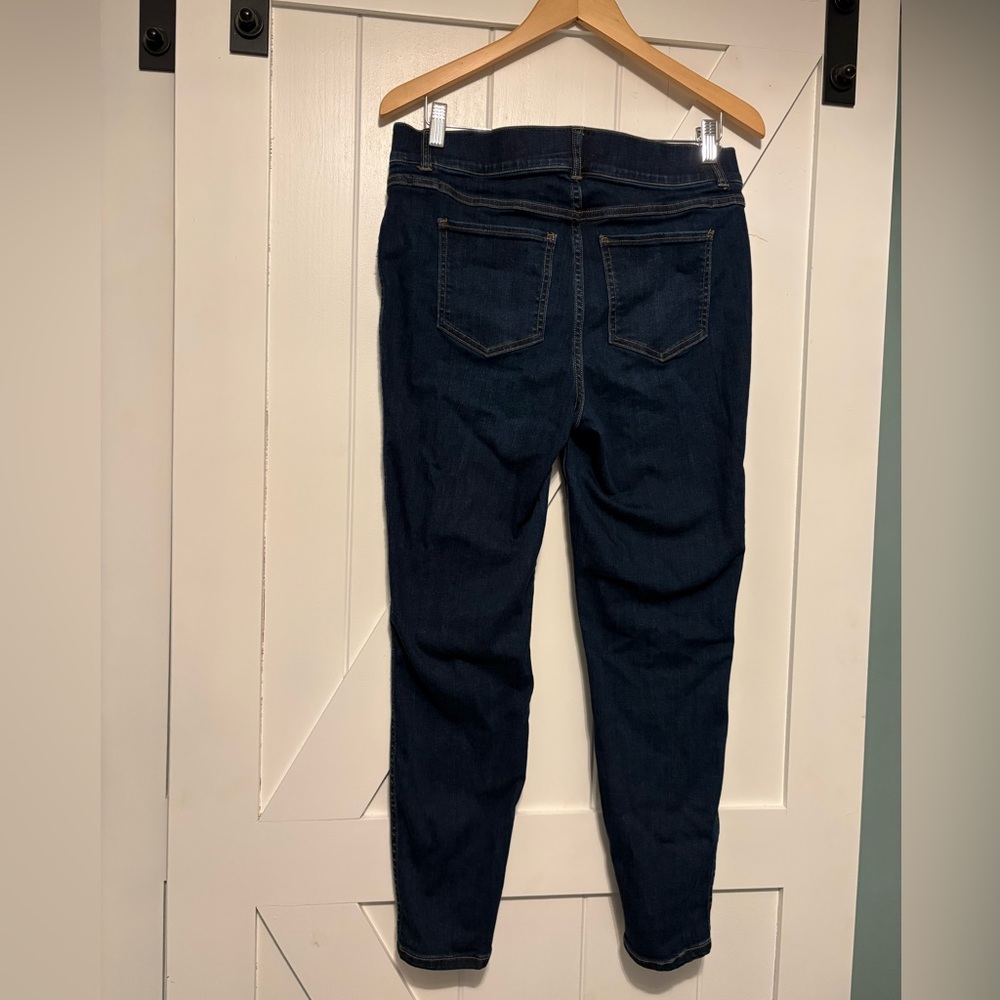 Woman’s Spanx pull on jean leggings size large - Picture 2 of 5